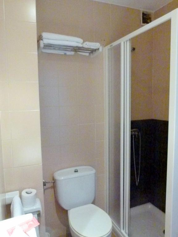 Hostal Chiquin Tapia De Casariego Cameră foto